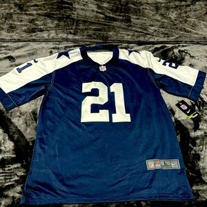 Elliott 21 Dallas Cowboys